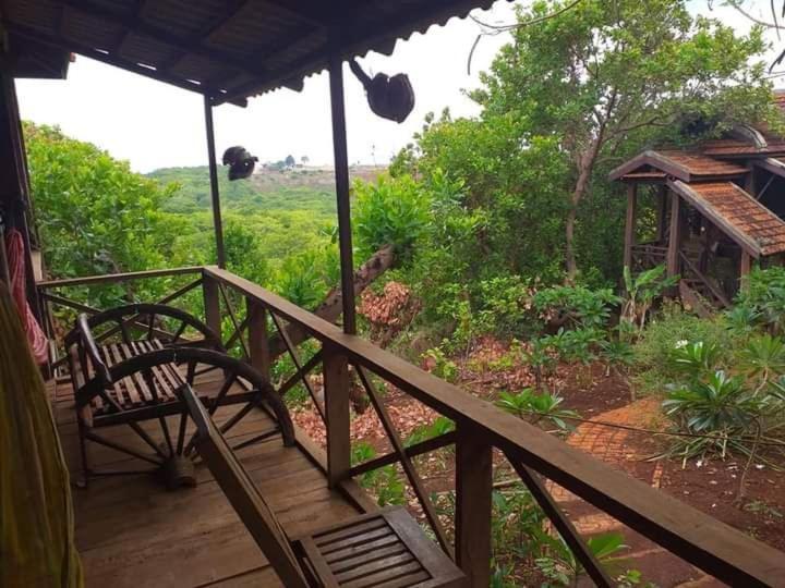 Quiet Garden View Lodge&Trekking Banlung Extérieur photo