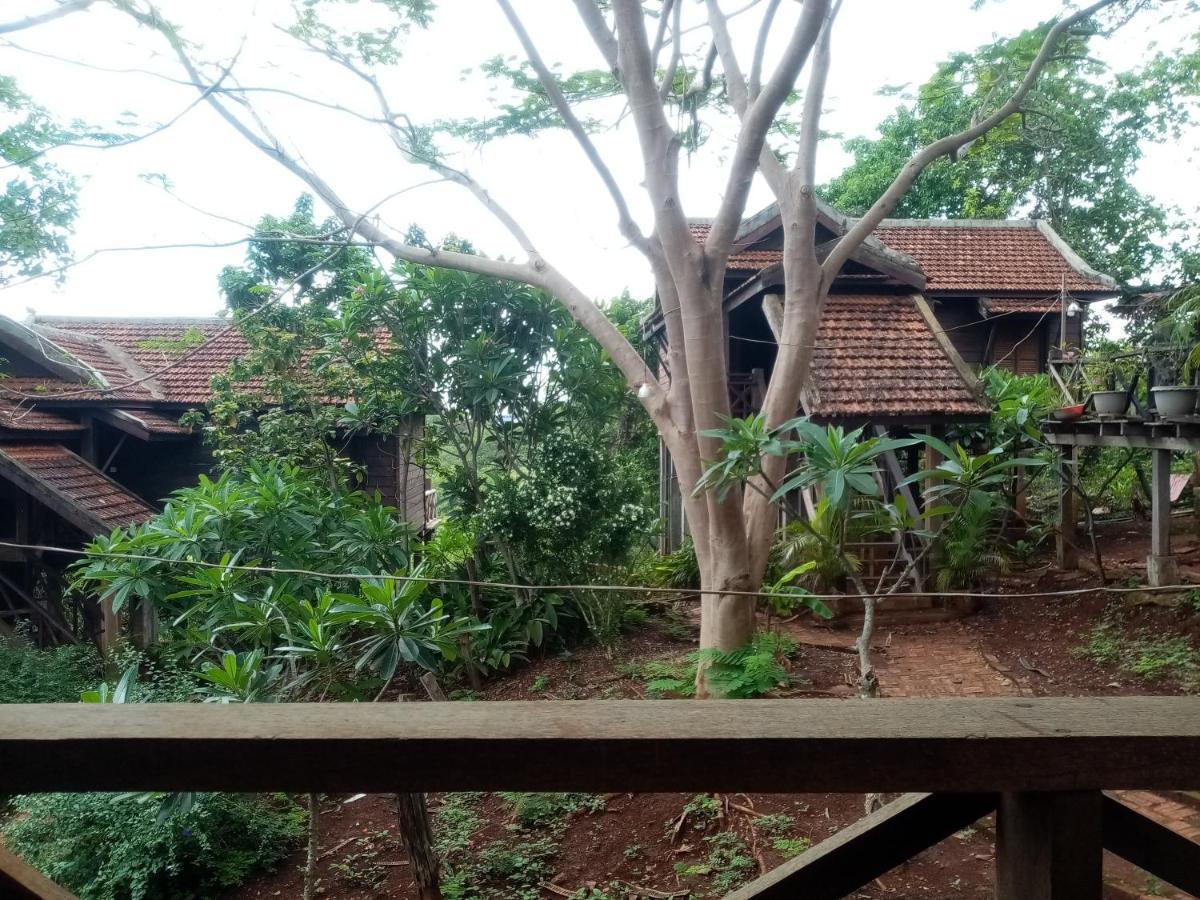 Quiet Garden View Lodge&Trekking Banlung Extérieur photo